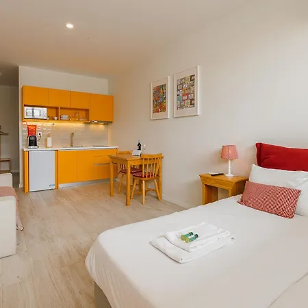Appartement Colorful Municipal Pool By Vacationy *